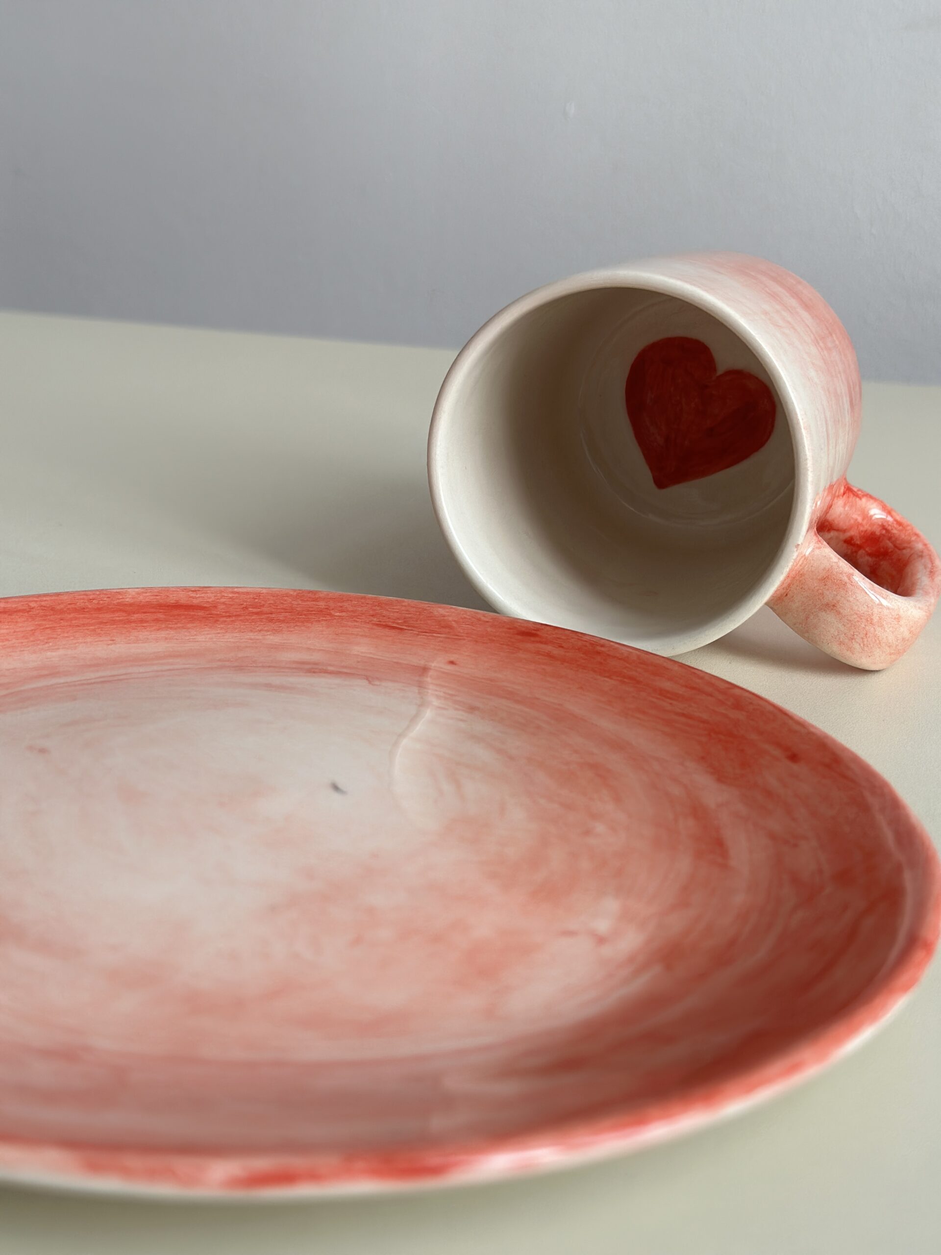 Keramika fincan-boşqab dəsti